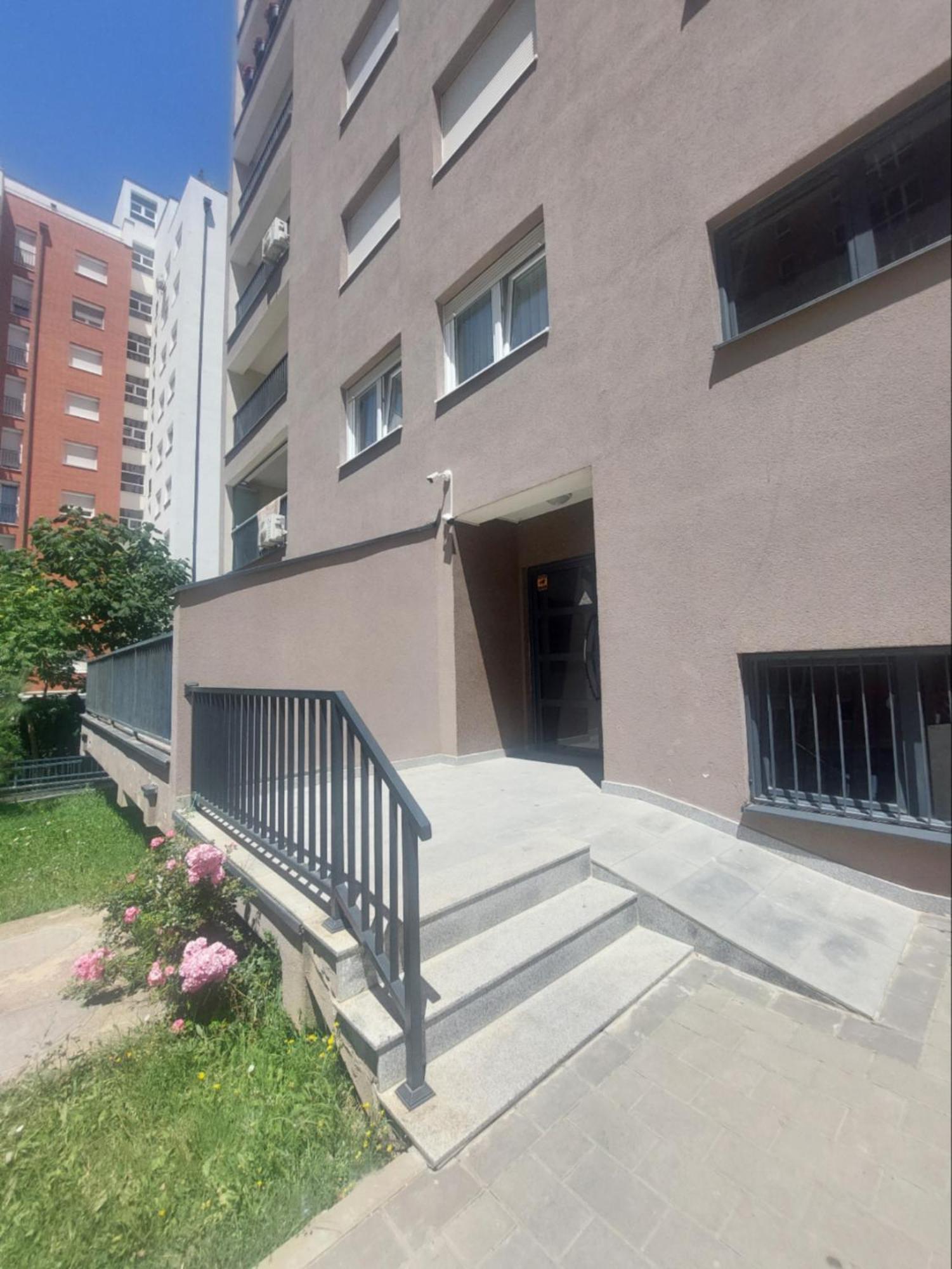 Private Apartments Prishtina プリシュティナ エクステリア 写真