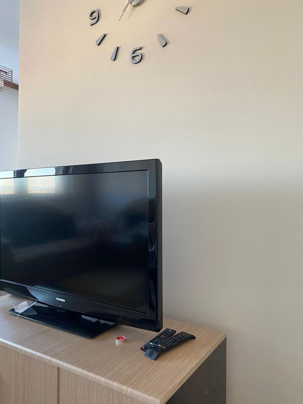 Private Apartments Prishtina プリシュティナ エクステリア 写真